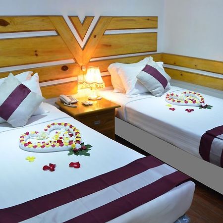 Myat Nan Taw Hotel Loikaw Luaran gambar