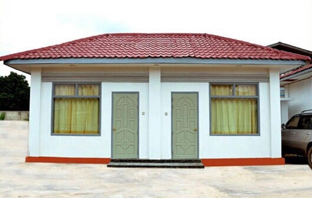 Myat Nan Taw Hotel Loikaw Luaran gambar